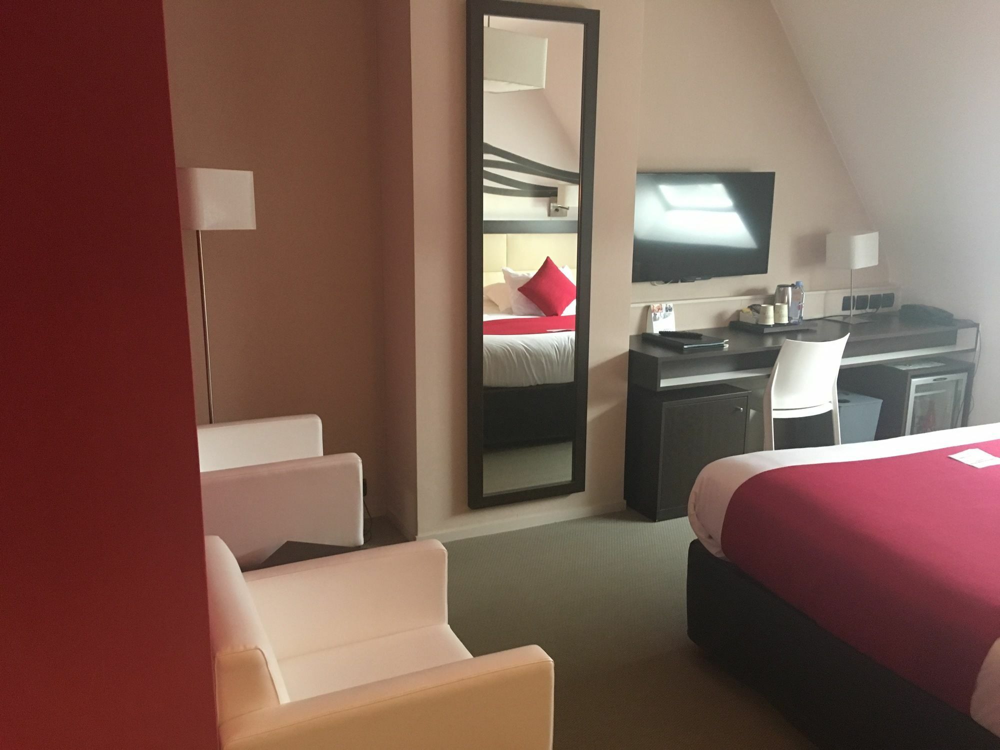 Quality Hotel La Marebaudiere Vannes Centre Exterior foto